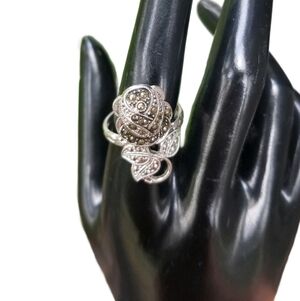 JOSEPH ESPOSITO VINTAGE 14K GOLDPLATE ROSE DESIGN & MARCASITE LADIES RING